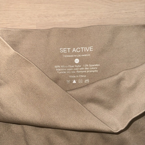 Set active set - Picture 2 of 4